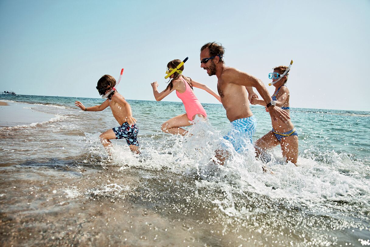 TUI Ostertrends 2026: Österreicherinnen und Österreicher zieht es ans Meer
