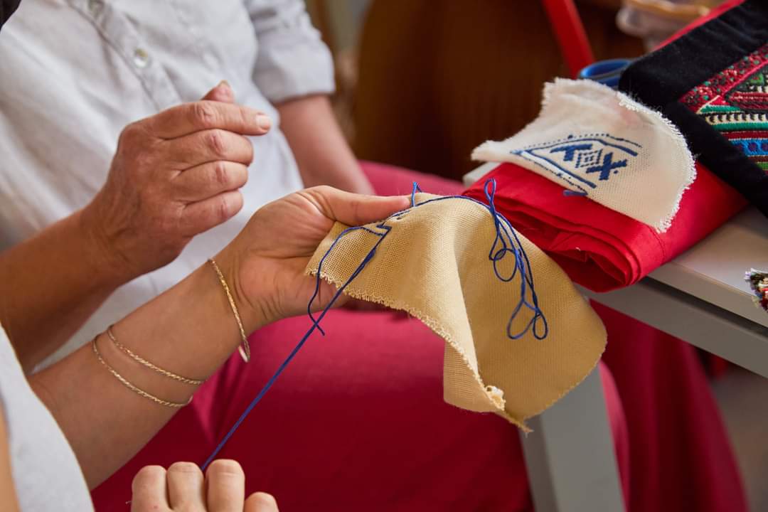 TUI Colourful Cultures Croatia - embroidering of konavle