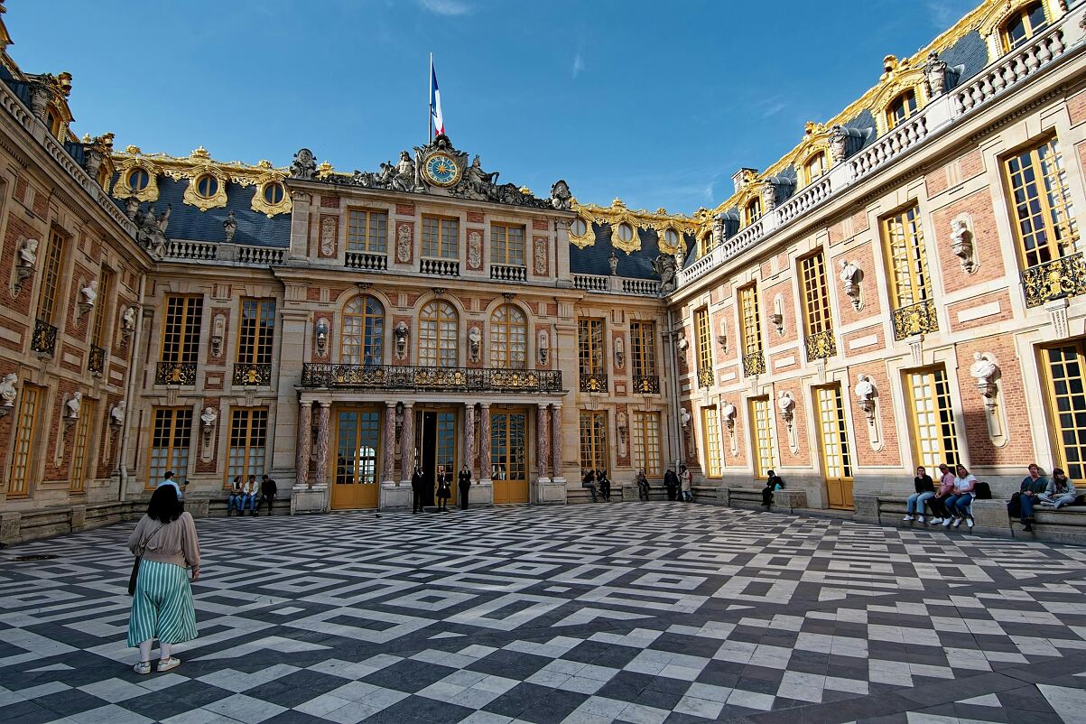Versailles