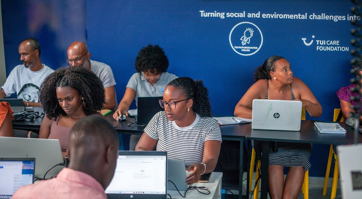 TUI Futureshapers Sal - hard at work at the TUI Futureshaper House