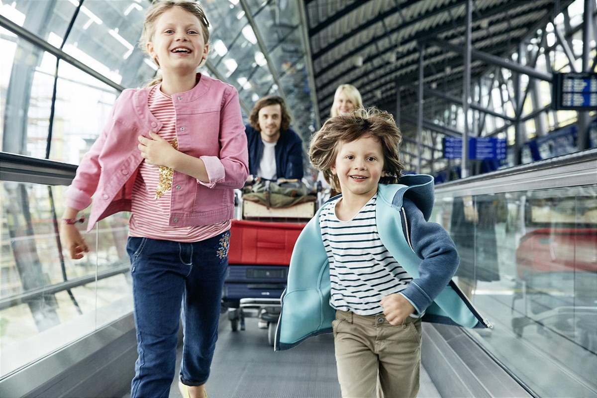Kinder und Frühbucher:innen reisen zu besonders attraktiven Preisen in den nächsten Sommerurlaub.