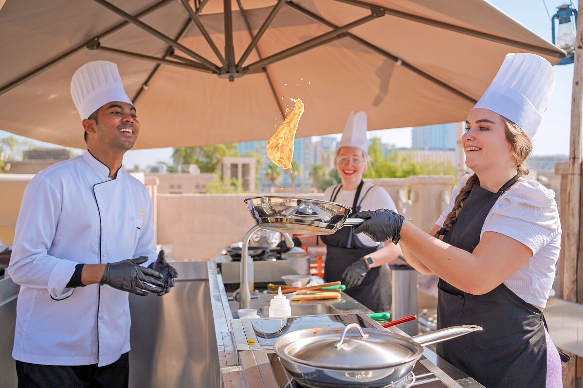 Nat Geo Day Tour in Dubai: Geschmack der Tradition, eine Reise durch die emiratische Küche