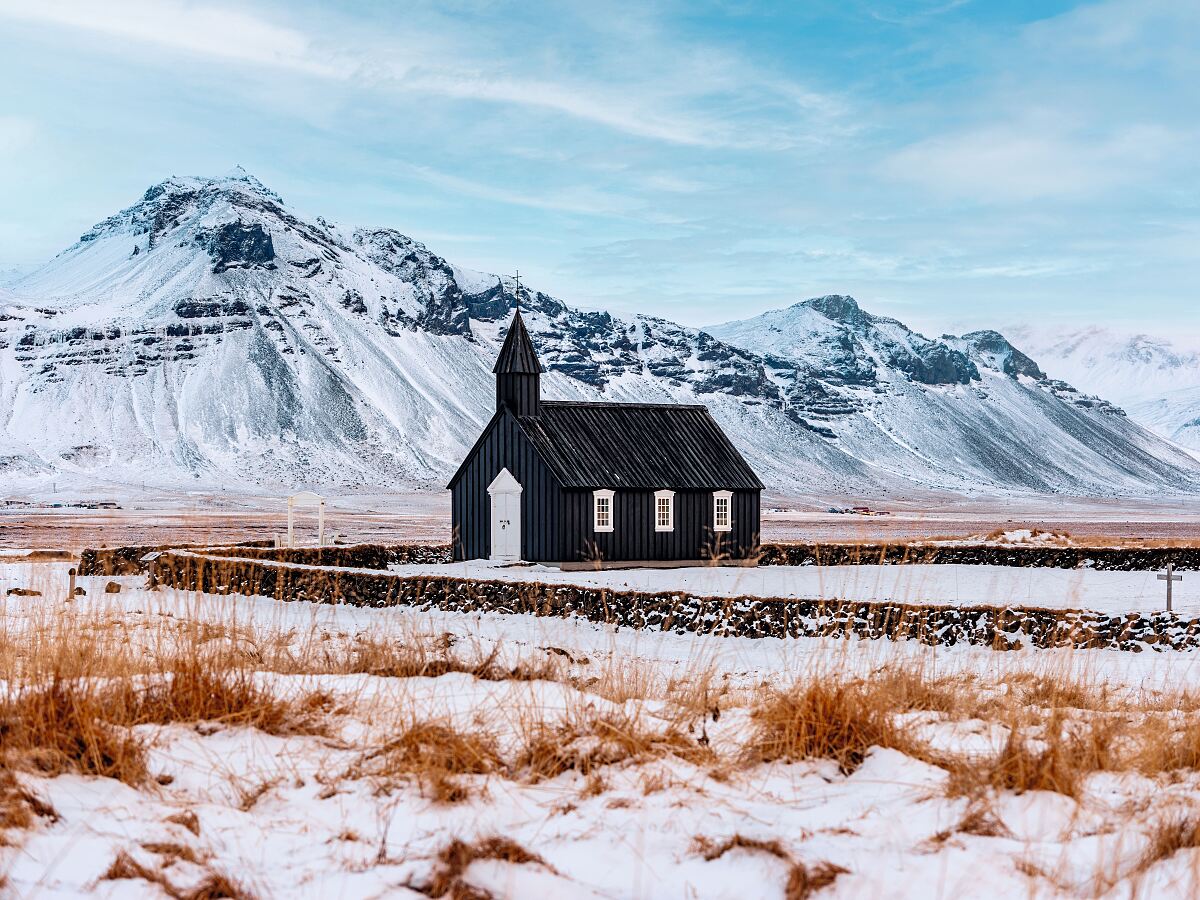 Die Gewinnerinnen und Gewinner können sich über eine TUI LIVE erleben  Tour nach Reykjavik freuen