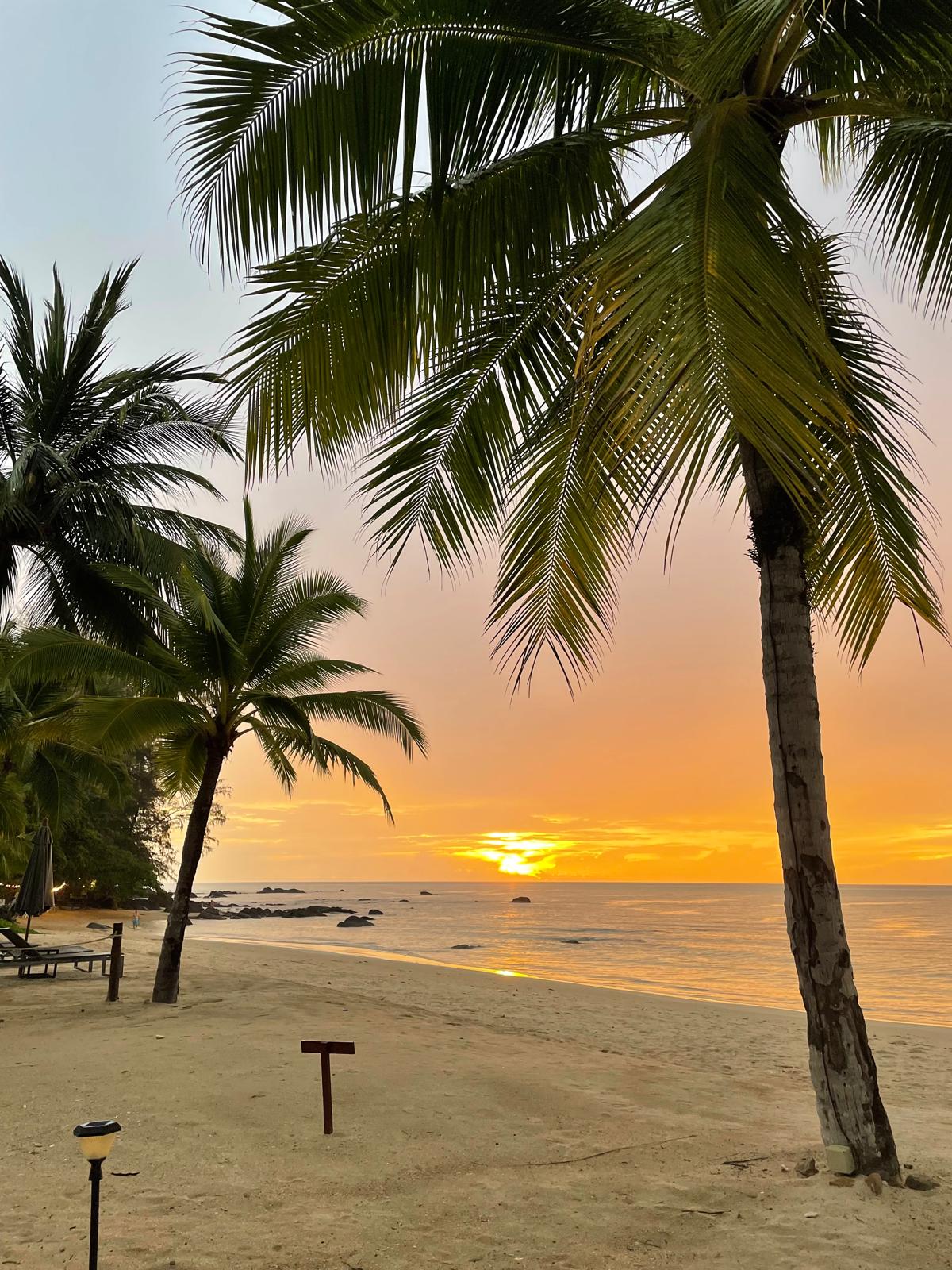 ROBINSON Khao Lak