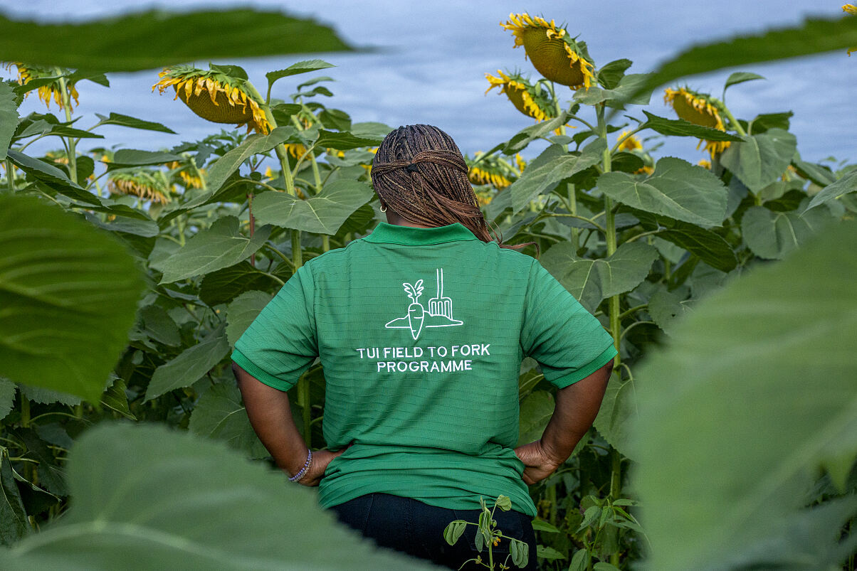 TUI Field to Fork Tanzania - on the field 2