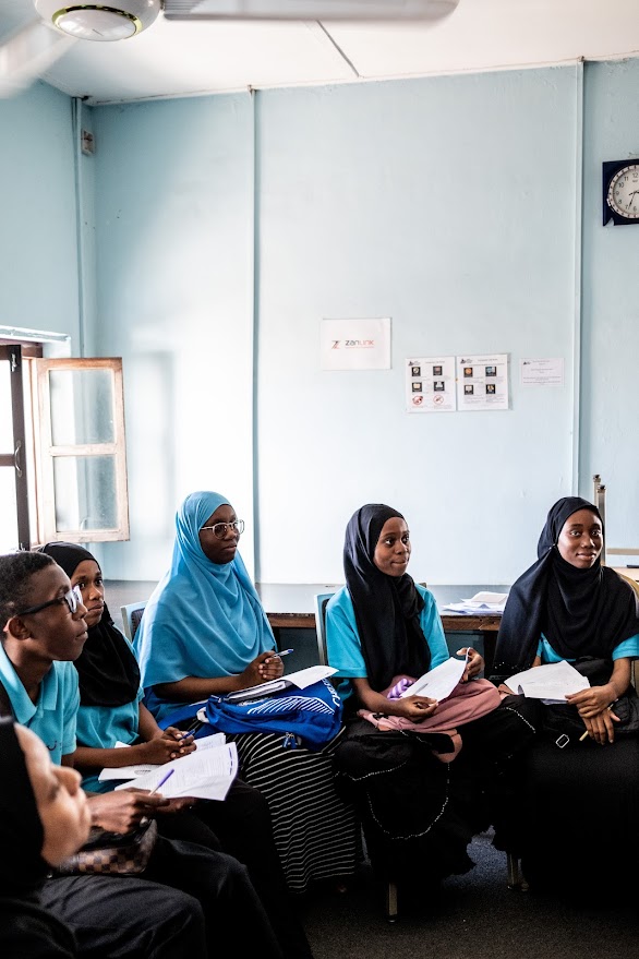 TUI Academy Zanzibar - trainees attending class