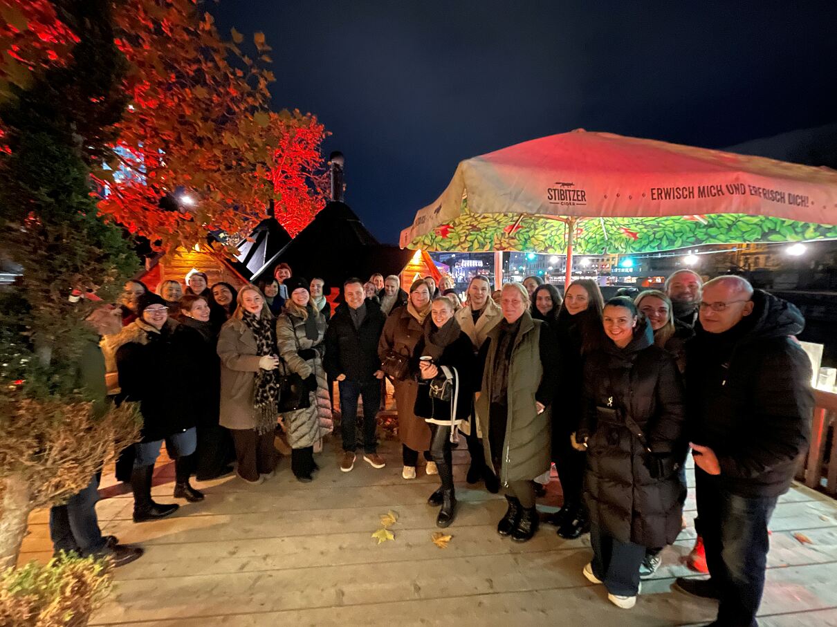 TUI Hotelmarkenabend im Feuerdorf in Wien