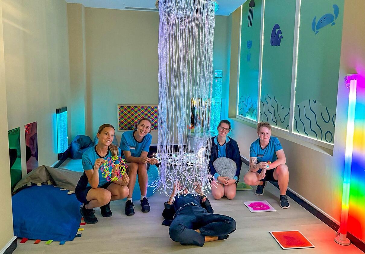 TUI Blue bietet im Sommer 2026 Sensorikräume für Familien mit neurodiversen Kindern an