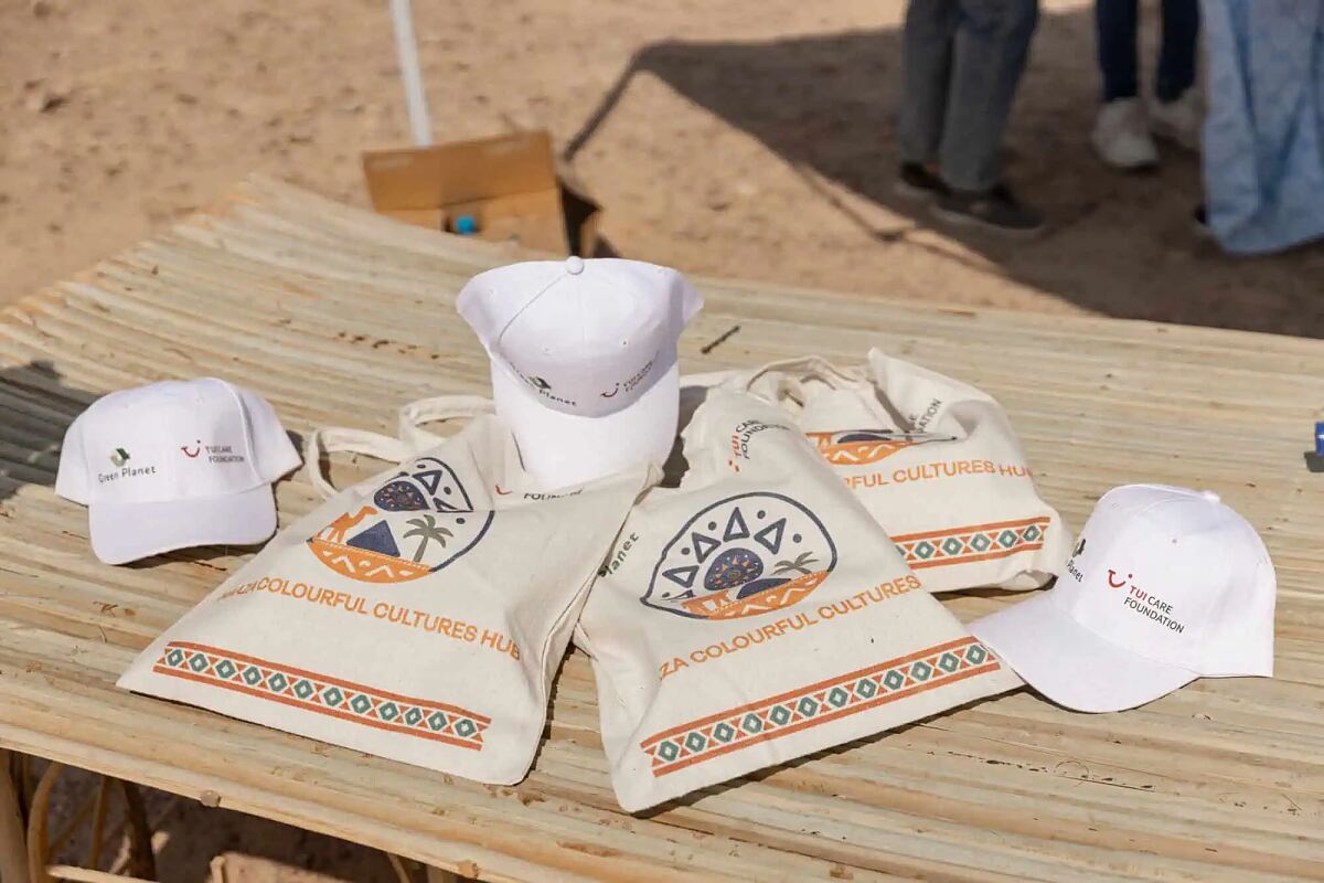 TUI Colourful Cultures Egypt - arrival branded items at the Hub